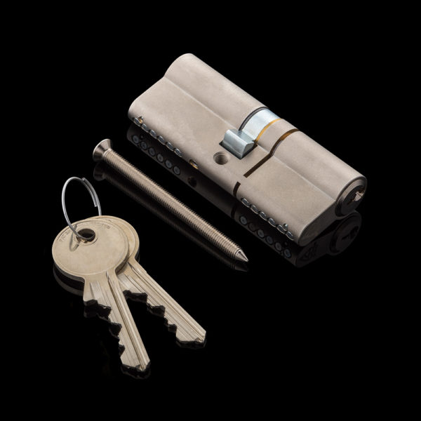 CY1036_03_with_Keys_Black_001